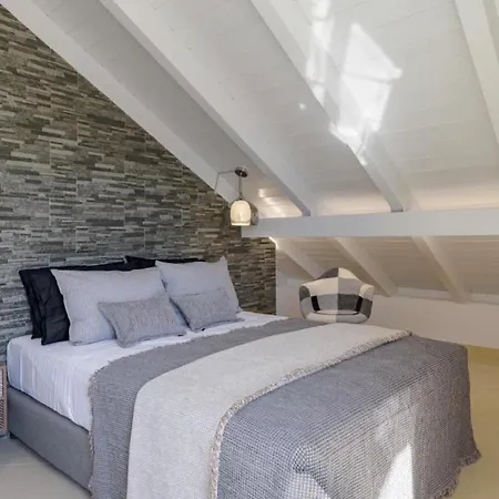 Elegant Penthouse With Sea View 公寓 阿尔戈斯托利翁