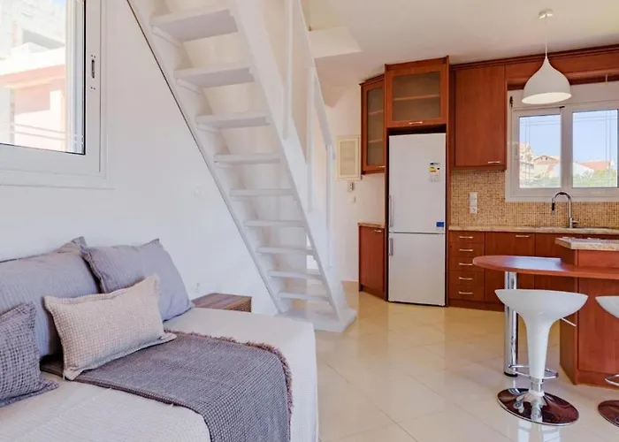 Elegant Penthouse With Sea View شقة أرغوستولي